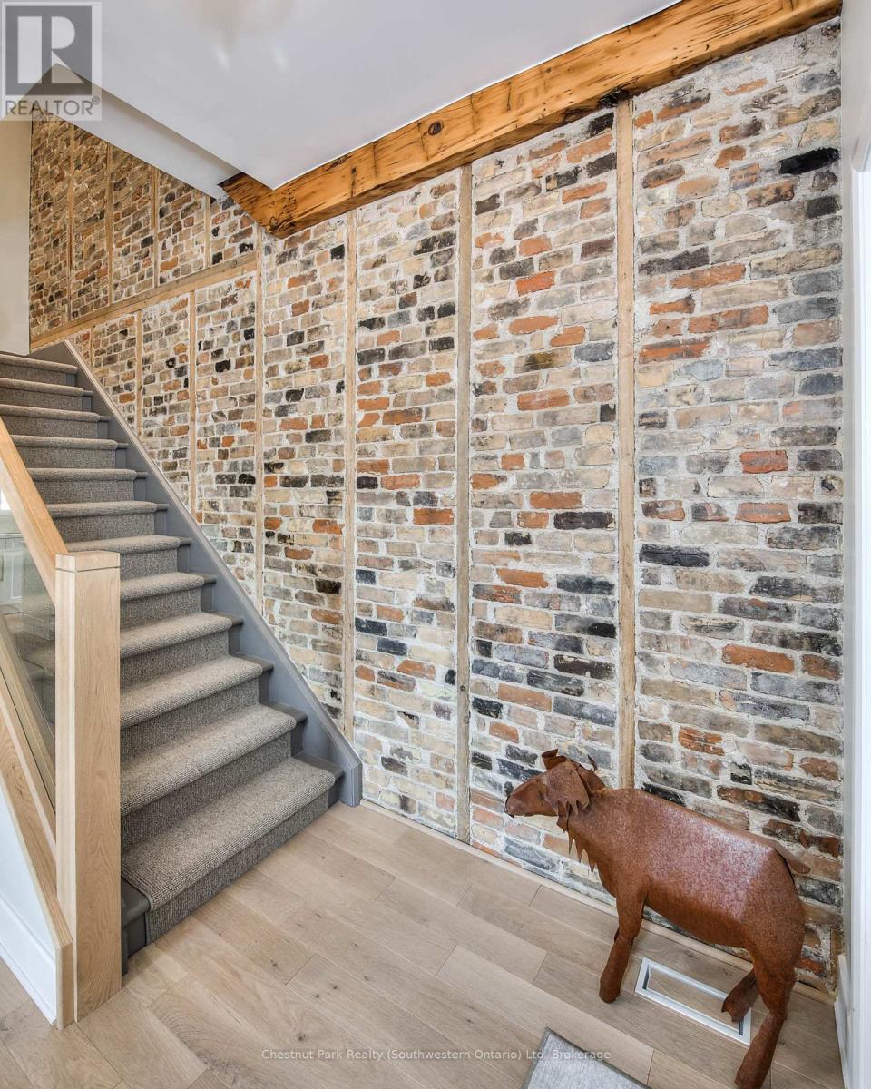 30 ERAMOSA ROAD - 20