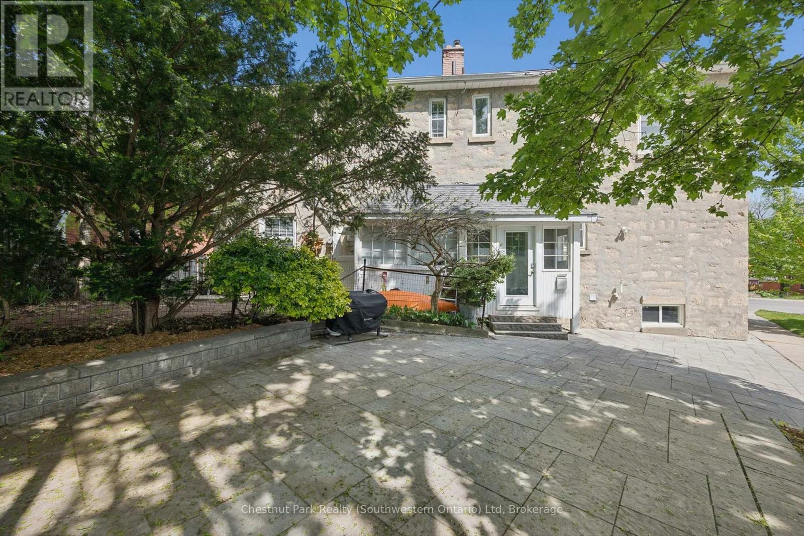 30 ERAMOSA ROAD - 5