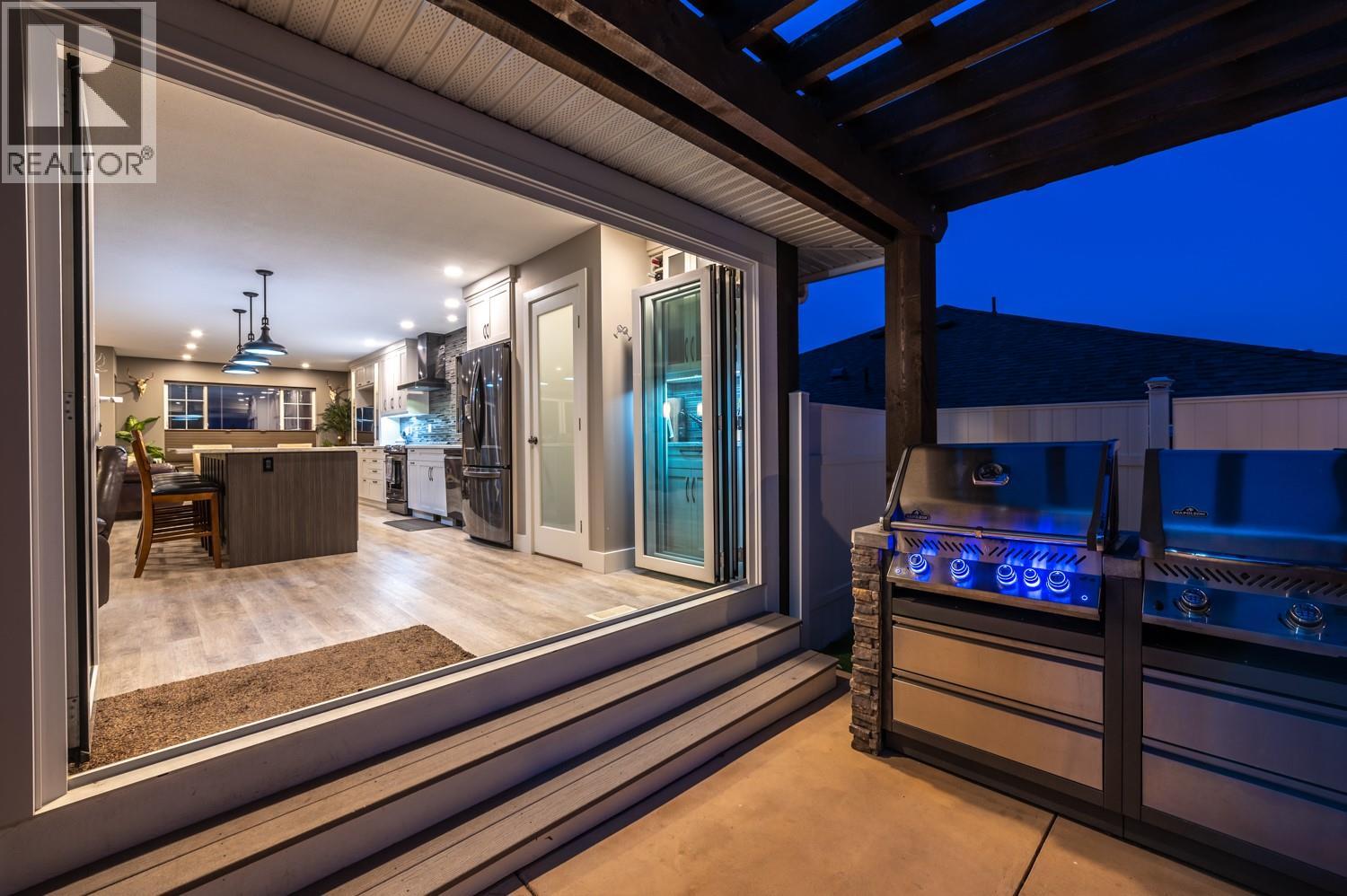 12104 GOLF COURSE Drive - 80