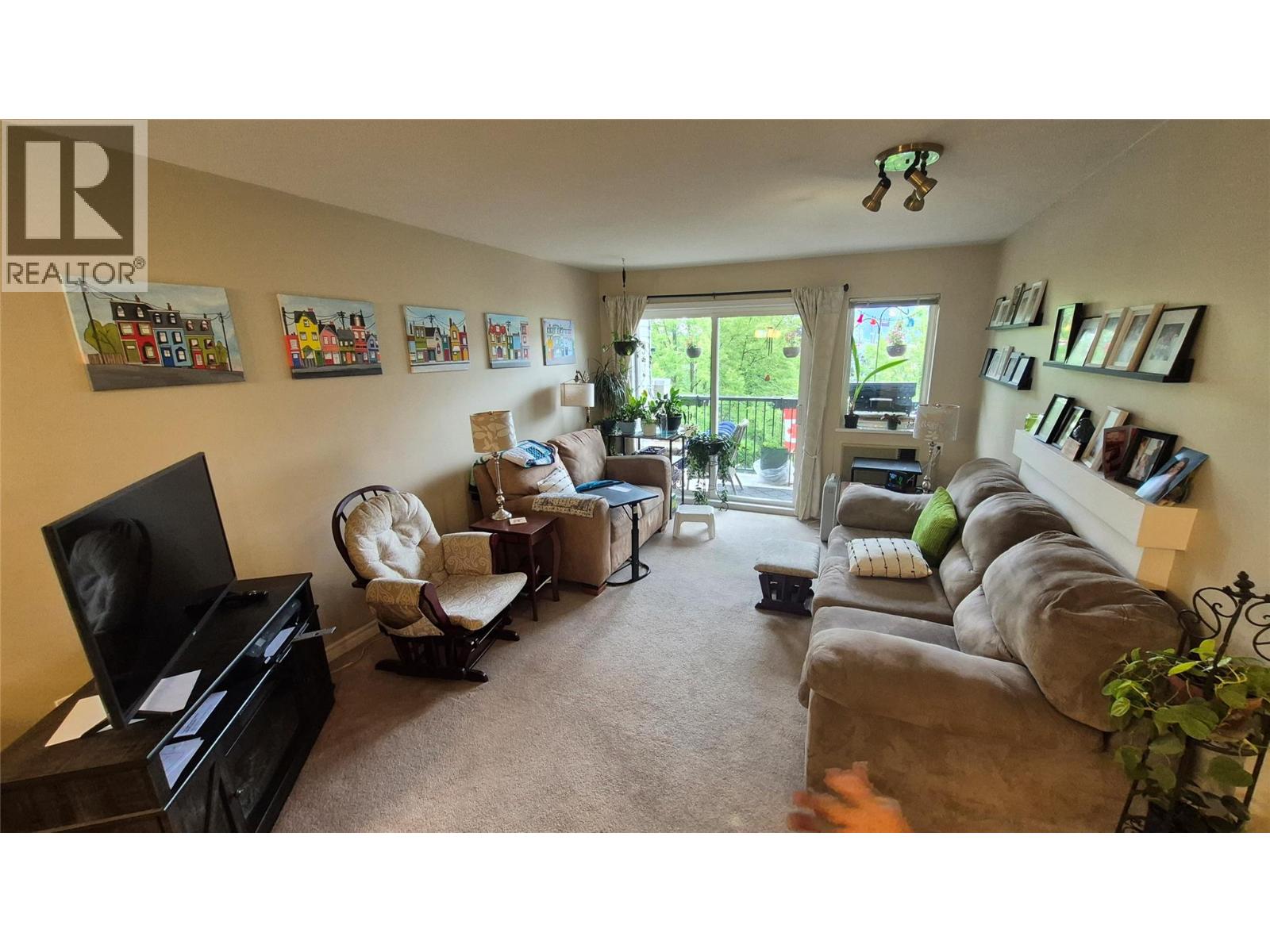 650 3 Street SW Unit# 404, Salmon Arm