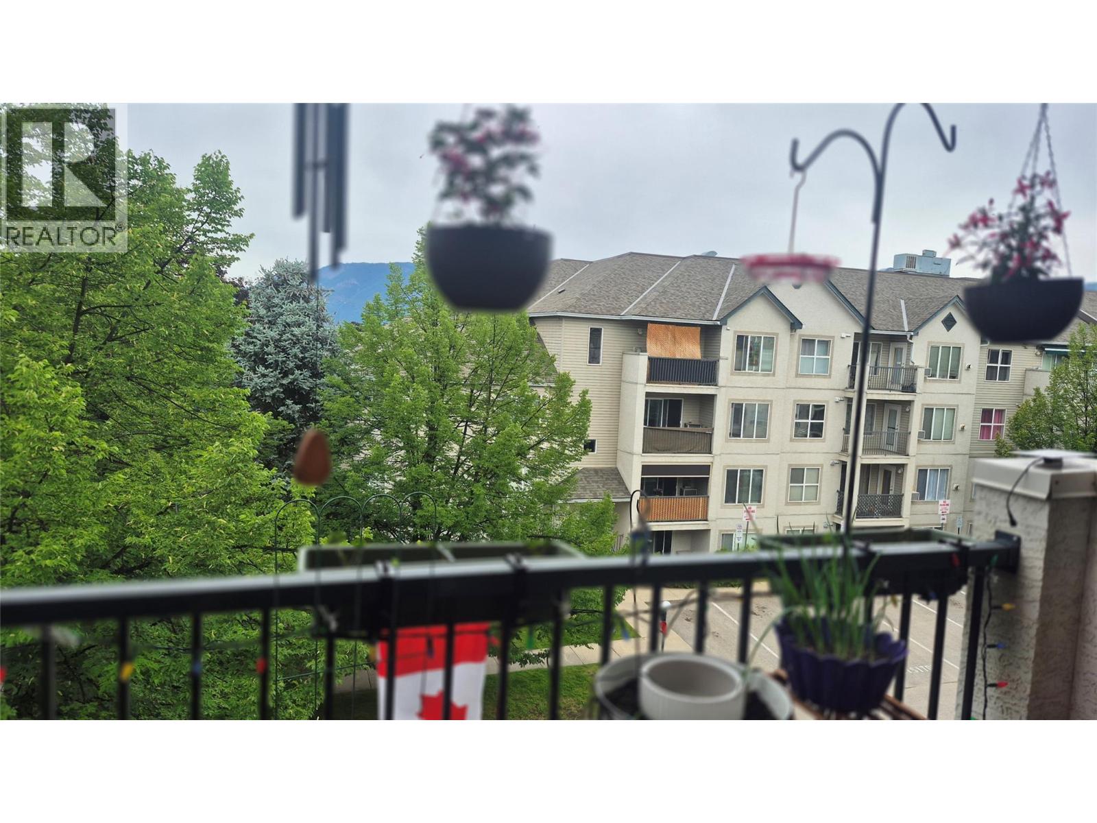 #404 650 3 Street SW - 23