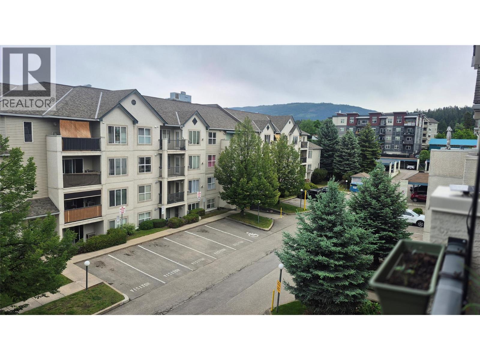 650 3 Street SW Unit# 404, Salmon Arm