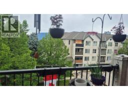 Living room - 650 3 Street Sw Unit# 404, Salmon Arm, BC V1E1P6 Photo 6