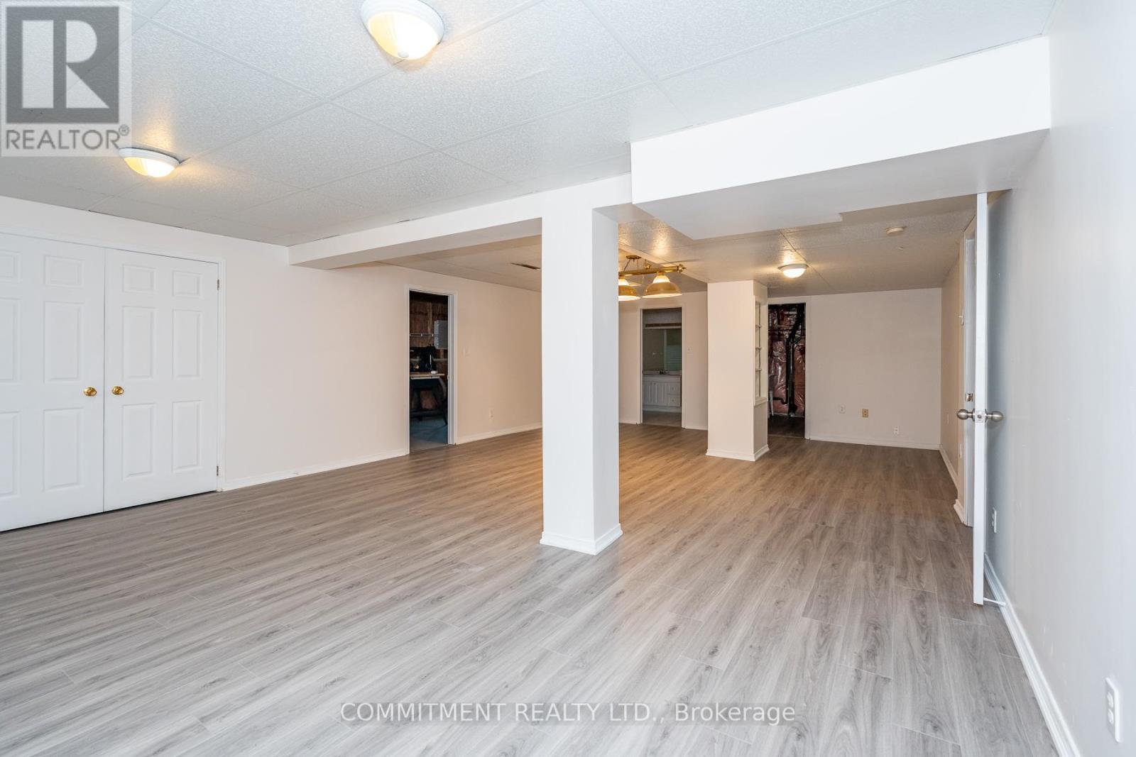 39 DOWNER CRESCENT - 30