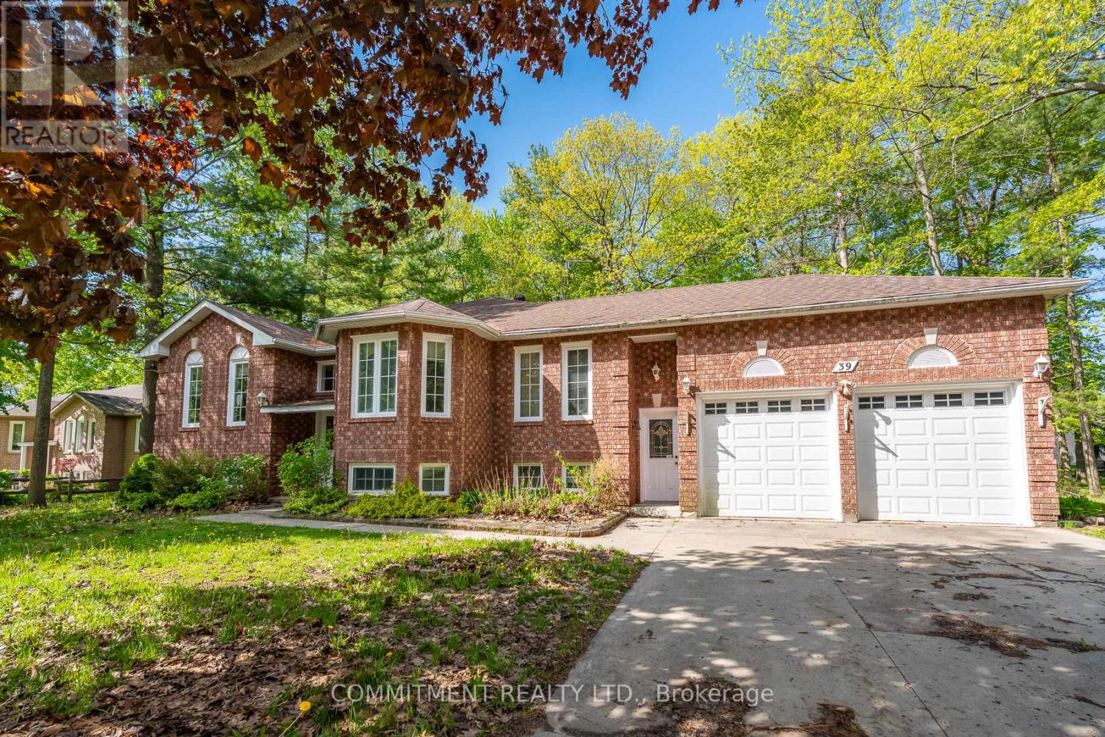 39 DOWNER CRESCENT - 5