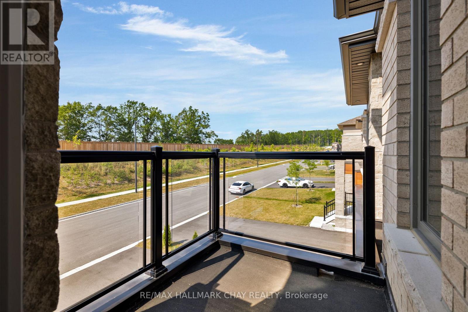 43 CALYPSO AVENUE - 33