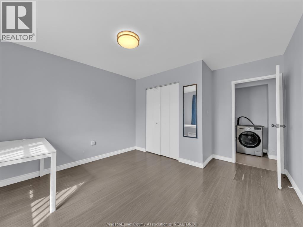 531 MILL STREET - 17
