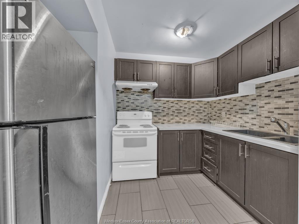 531 MILL STREET - 25