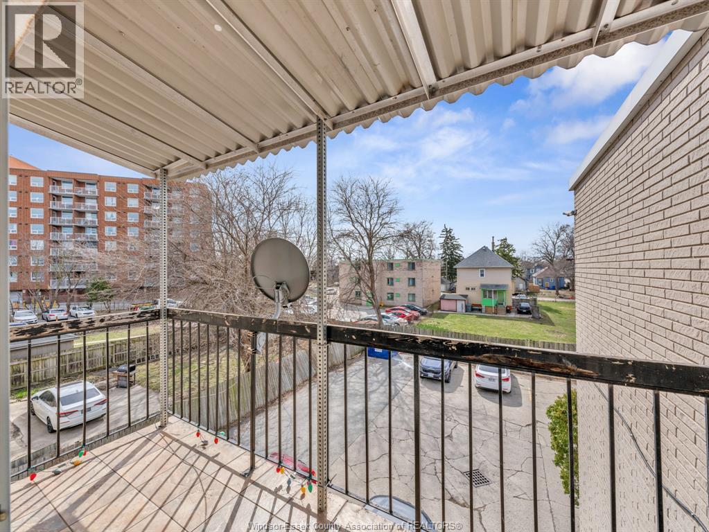 531 MILL STREET - 30