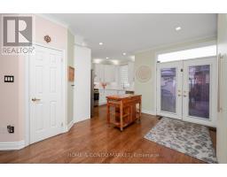 194 Lakeshore Road W, Mississauga, ON L5H1G6 Photo 14