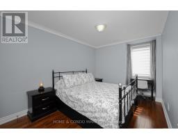 194 Lakeshore Road W, Mississauga, ON L5H1G6 Photo 23