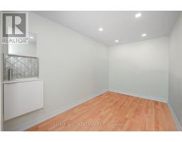 194 Lakeshore Road W, Mississauga, ON L5H1G6 Photo 34