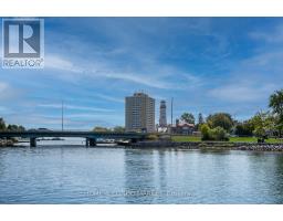 194 Lakeshore Road W, Mississauga, ON L5H1G6 Photo 40