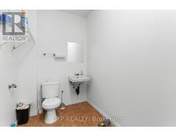 258 Lakeshore Road E, Mississauga, ON L5G1G9 Photo 11
