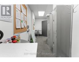 258 Lakeshore Road E, Mississauga, ON L5G1G9 Photo 13