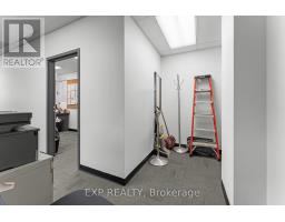 258 Lakeshore Road E, Mississauga, ON L5G1G9 Photo 7