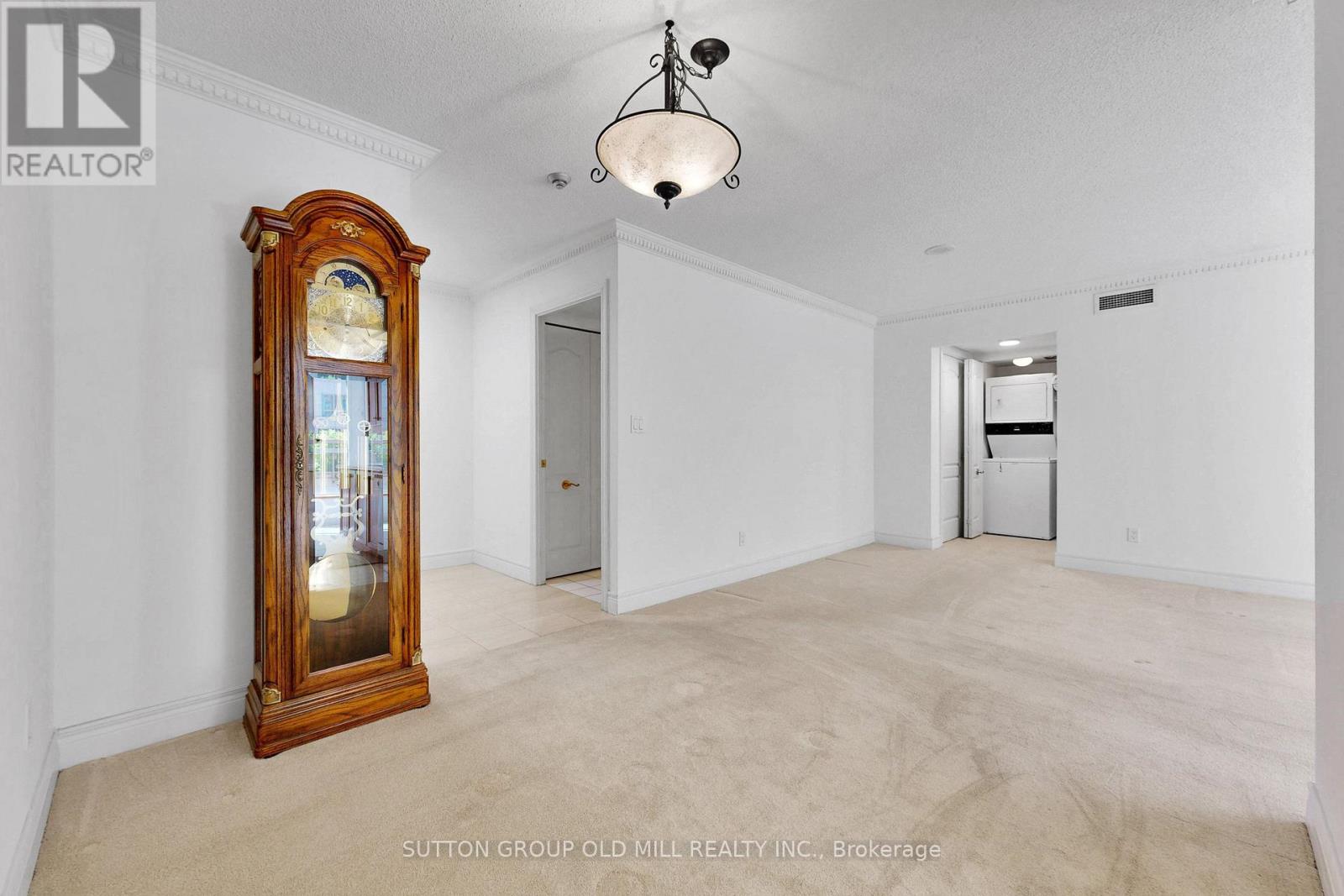 #212 5418 YONGE STREET - 6