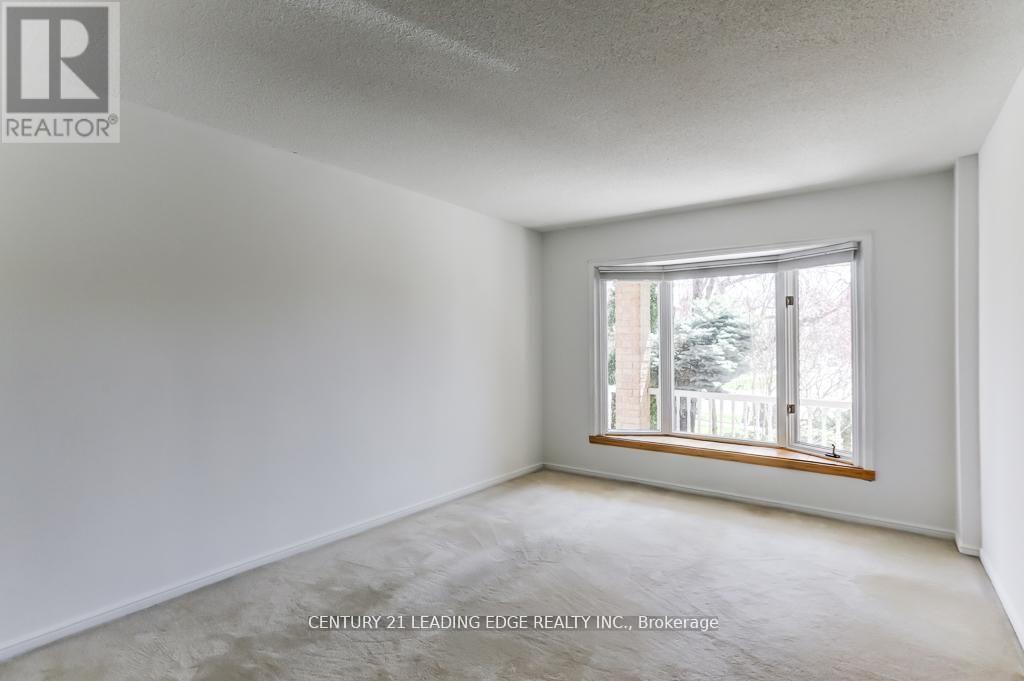1595 SIR MONTY'S DRIVE - 8