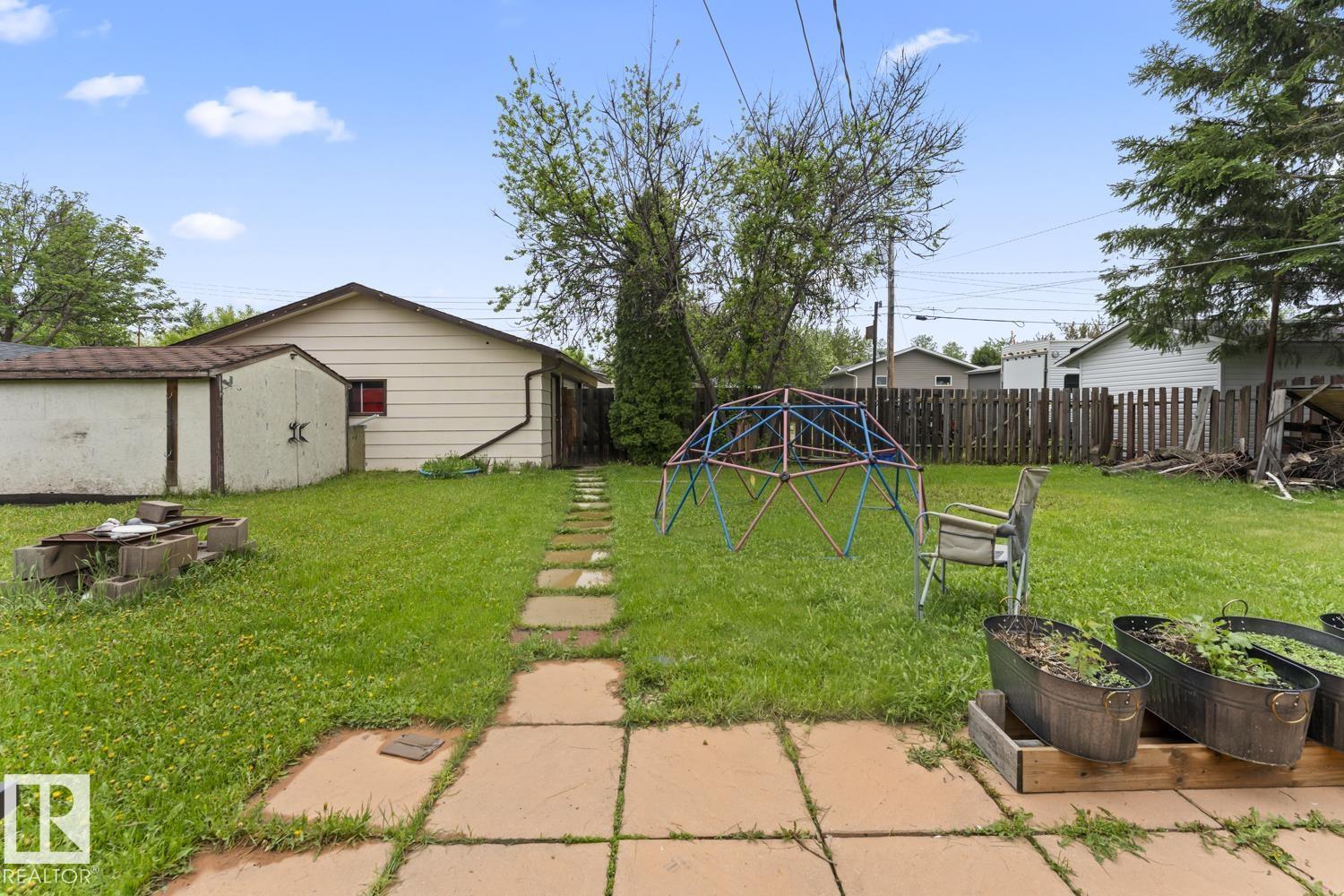 4723 57A ST - 25