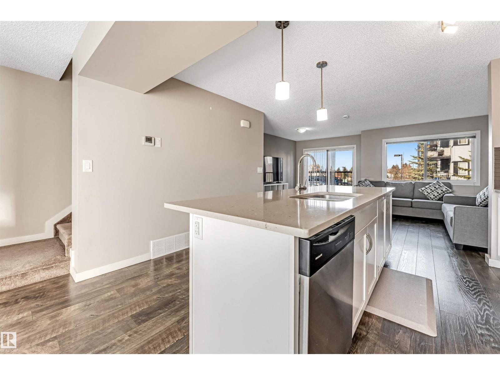 1624 33A ST NW - 21