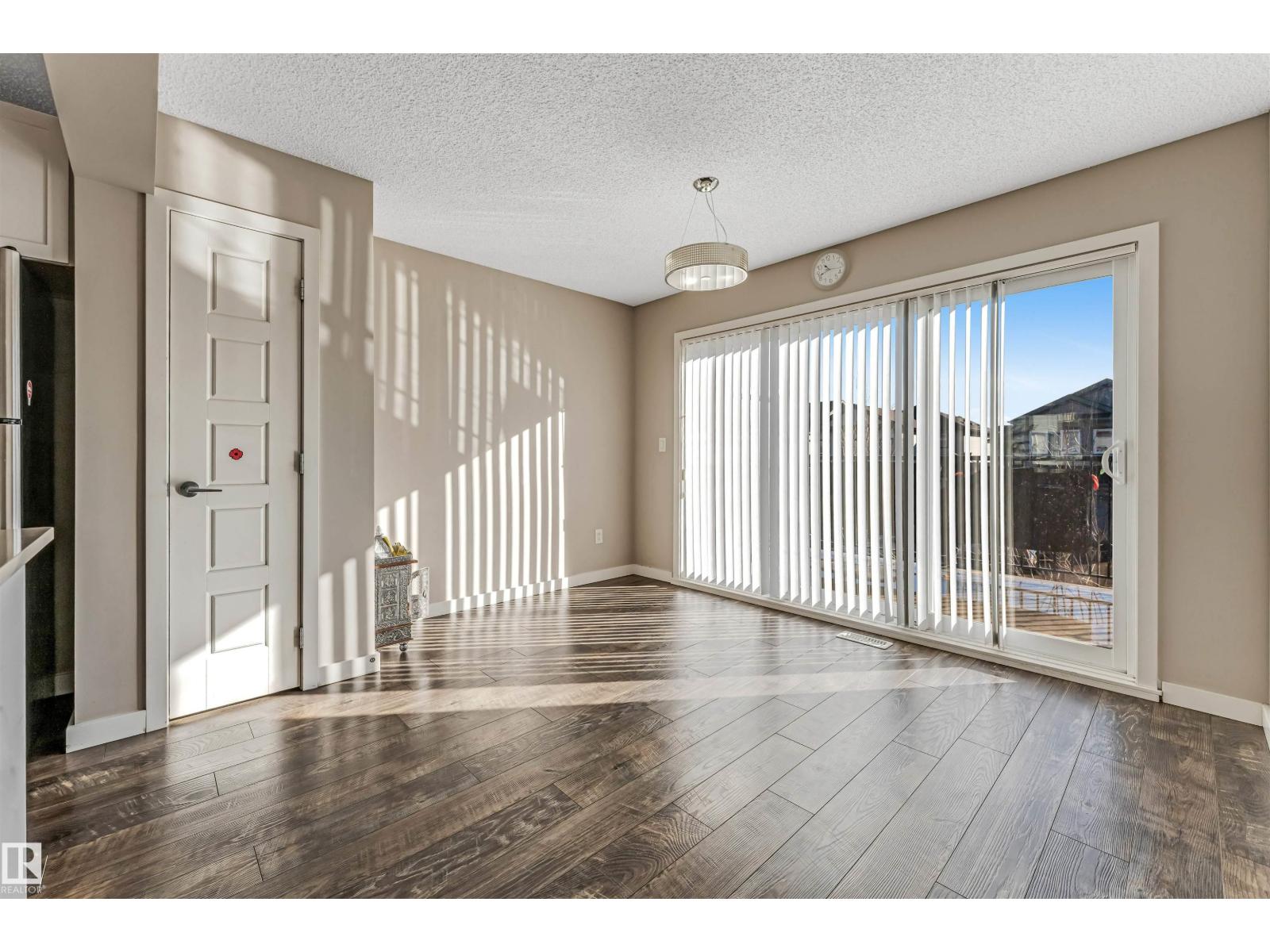 1624 33A ST NW - 22