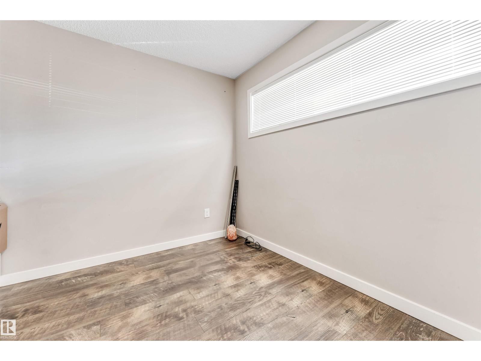 1624 33A ST NW - 38