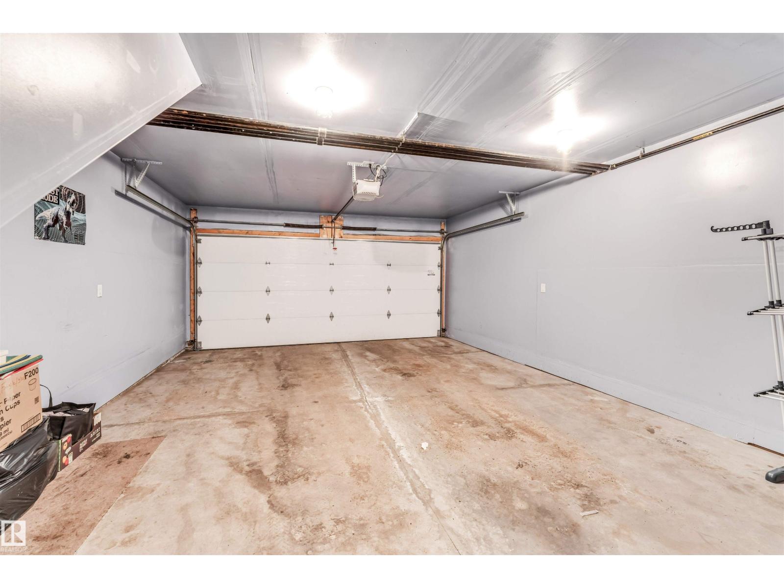 1624 33A ST NW - 42
