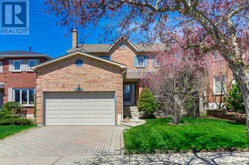 1595 SIR MONTY'S DRIVE - 1