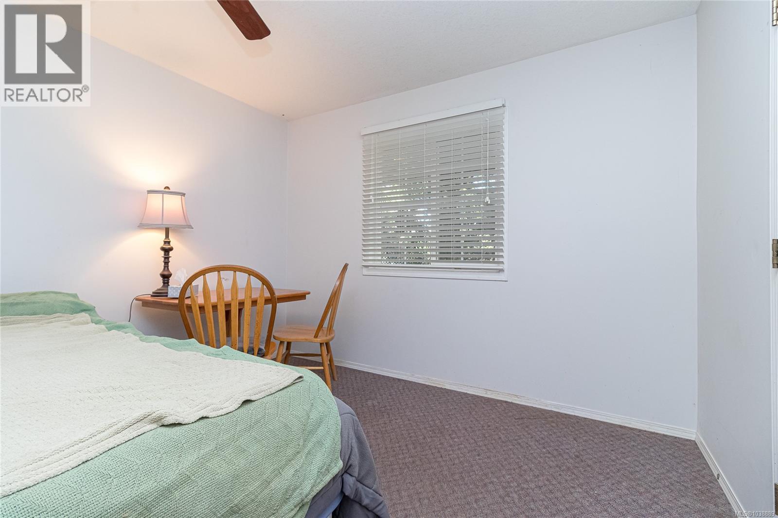 3636 Princess Close - 17