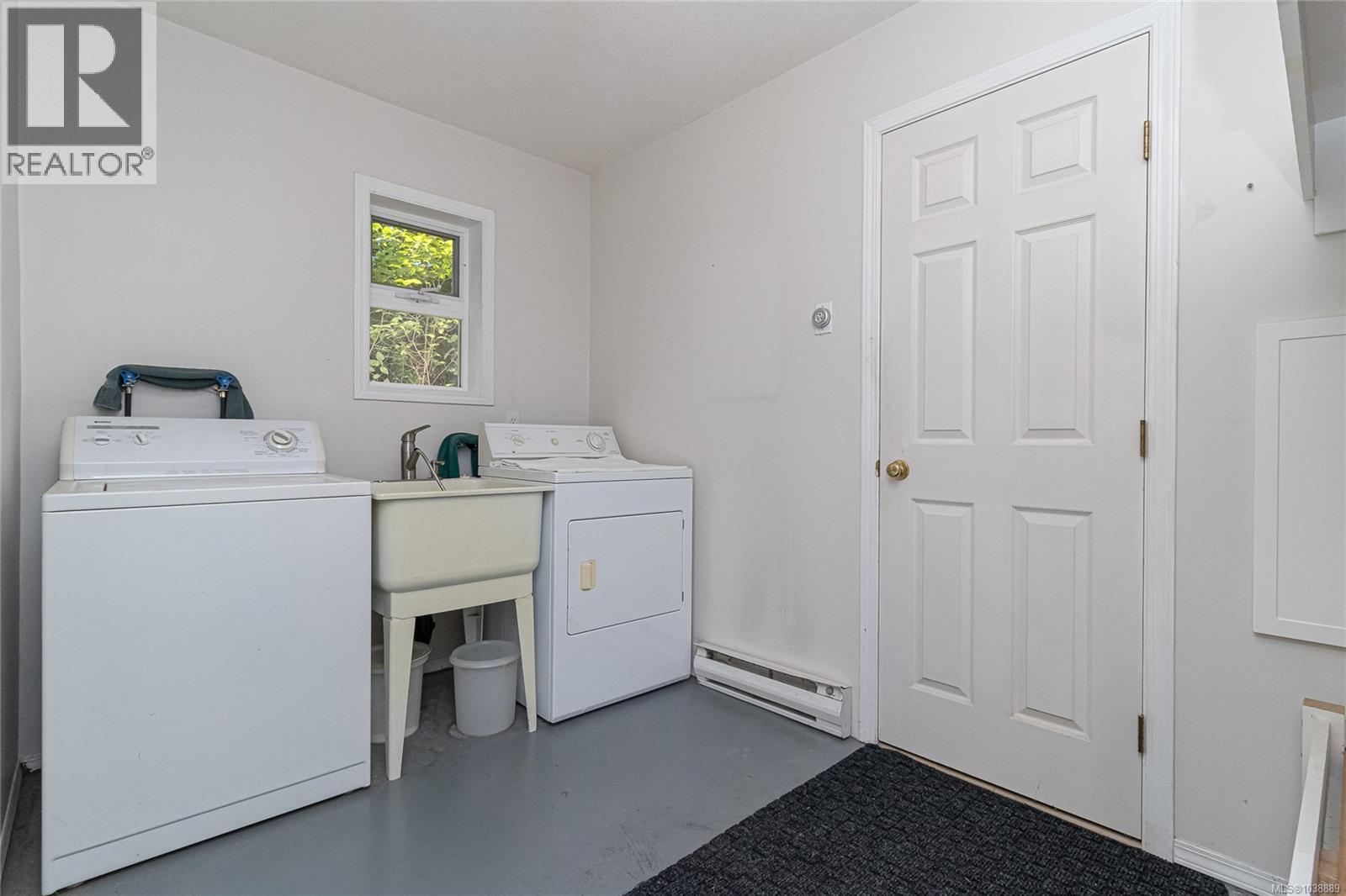 3636 Princess Close - 20