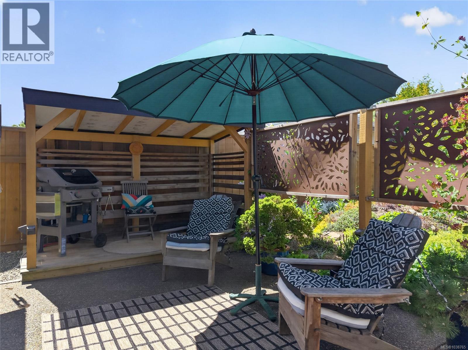 3305 Ninth St - 37