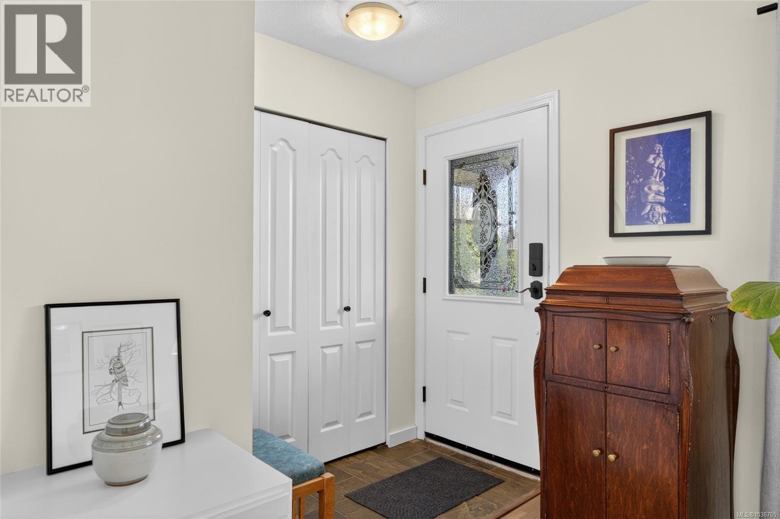 3305 Ninth St, Cumberland