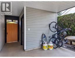 3305 Ninth St, Cumberland, BC V0R1S0 Photo 12