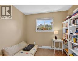 3305 Ninth St, Cumberland, BC V0R1S0 Photo 68