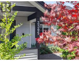 3305 Ninth St, Cumberland, BC V0R1S0 Photo 9