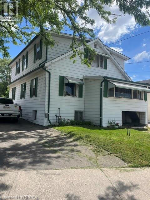 83 STANLEY Street - 1