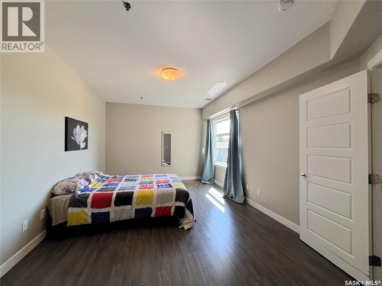 #216-502 Perehudoff CRESCENT - 11