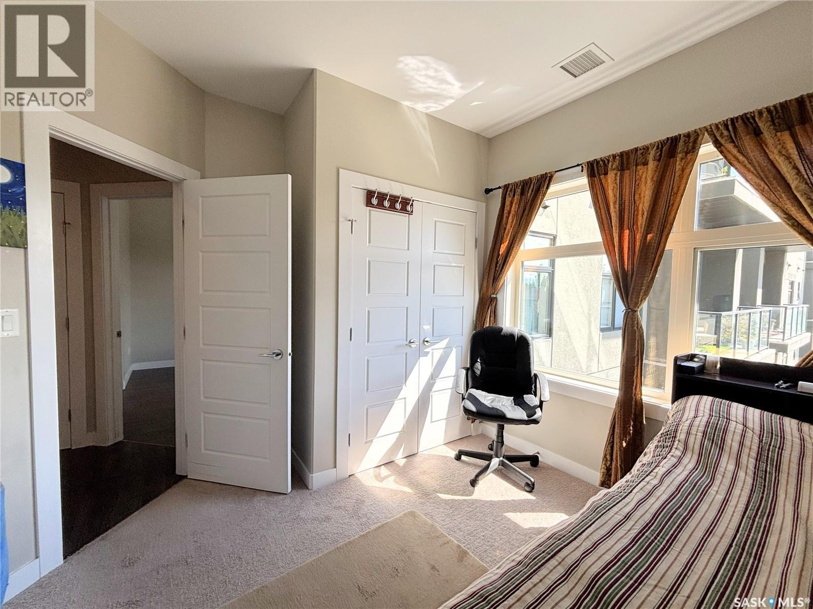 #216-502 Perehudoff CRESCENT - 17