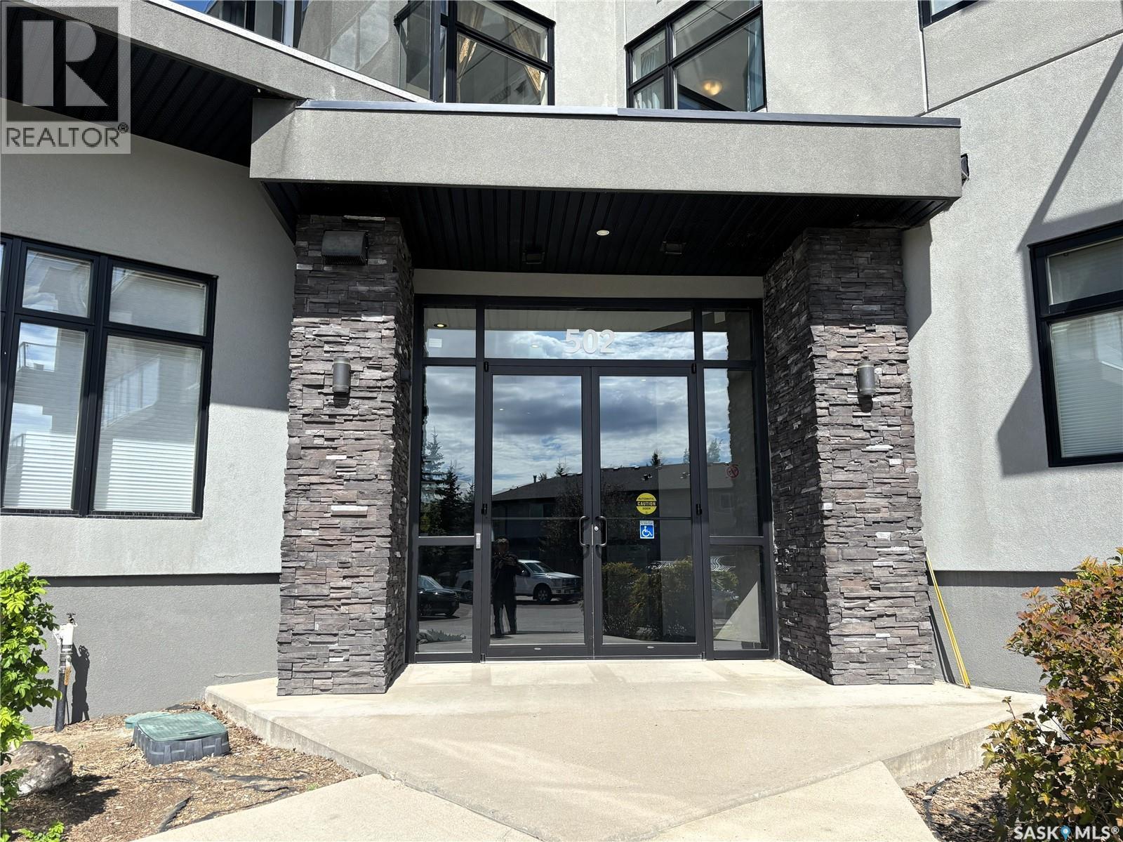 #216-502 Perehudoff CRESCENT - 24
