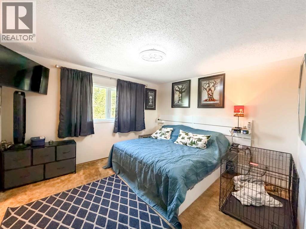 78512 Highway 744 — photo 17