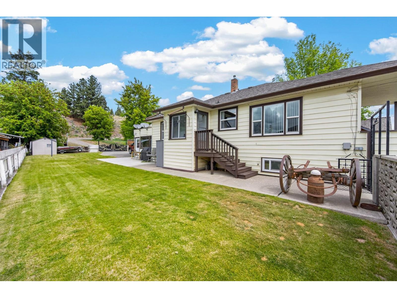 1404 Cariboo Hwy 97 Highway, Clinton