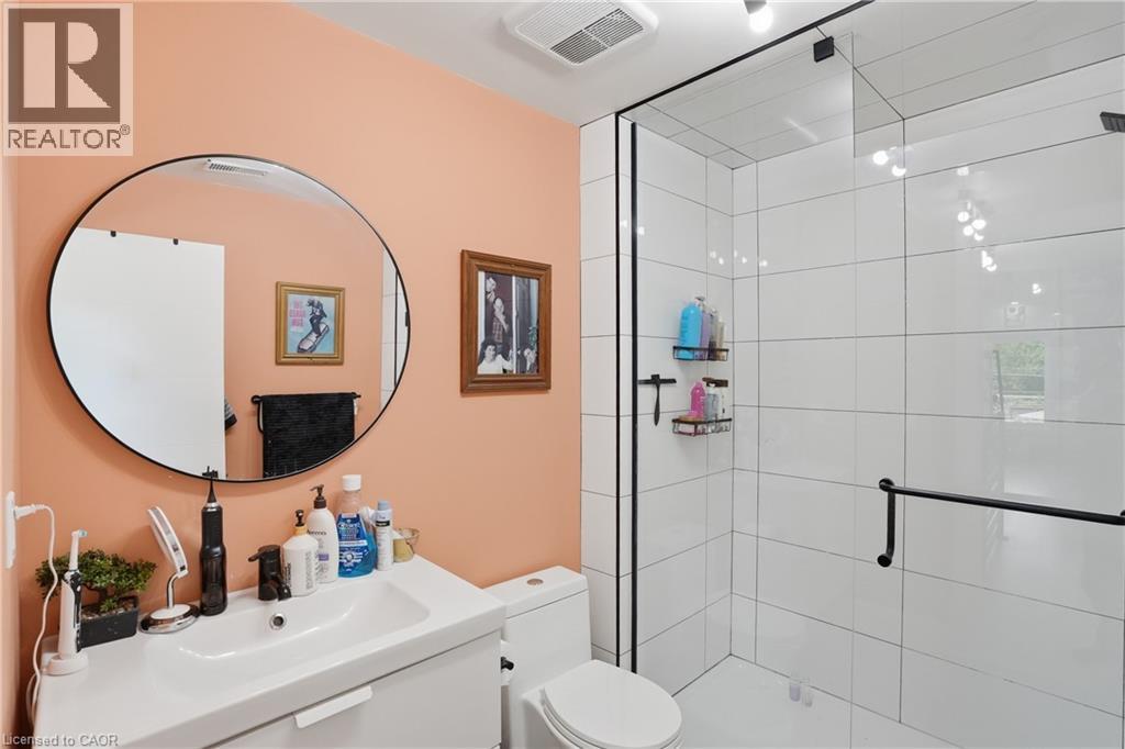 198 DUNDURN Street S - 11