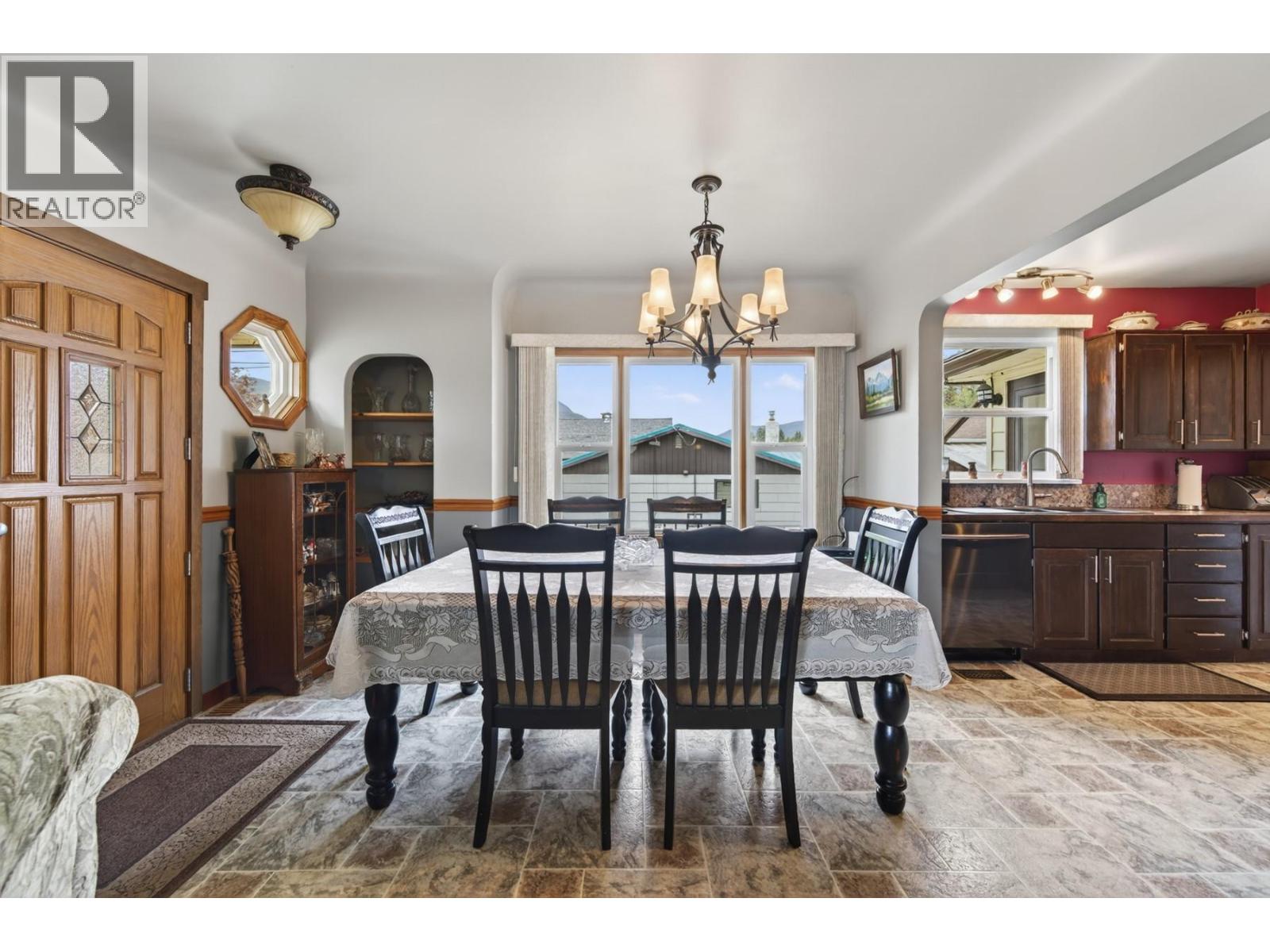 1404 Cariboo Hwy 97 Highway, Clinton