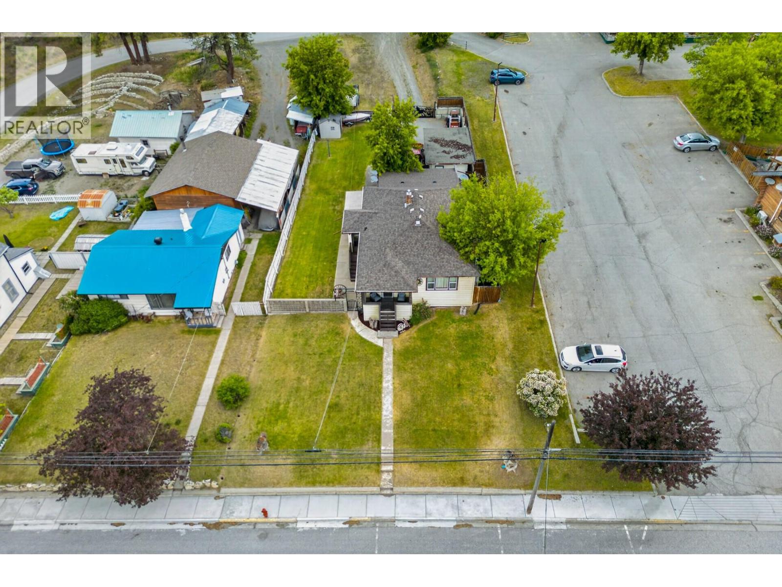 1404 Cariboo Hwy 97 Highway, Clinton