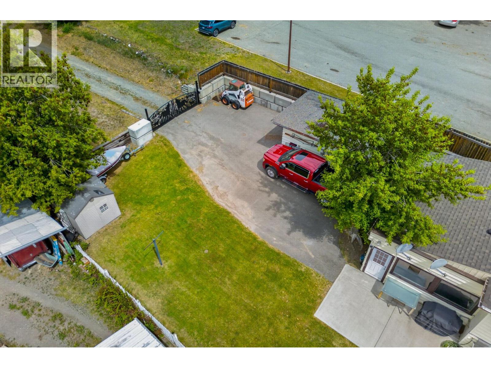 1404 Cariboo Hwy 97 Highway - 41