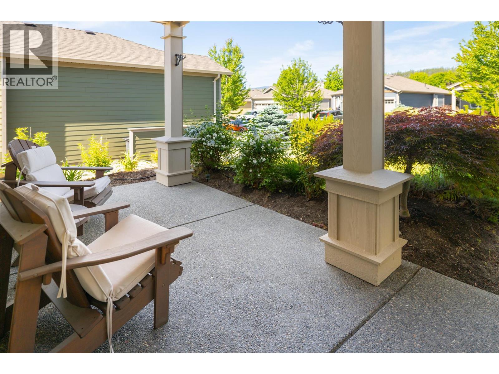  13008 GIBBONS Drive, Lake Country