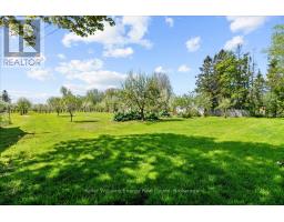 2263 Hwy 2, Clarington, ON L1C3K7 Photo 11