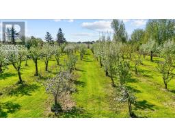 2263 Hwy 2, Clarington, ON L1C3K7 Photo 43