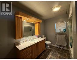 1156 St-francois Street, Edmundston, NB E3V4P8 Photo 7