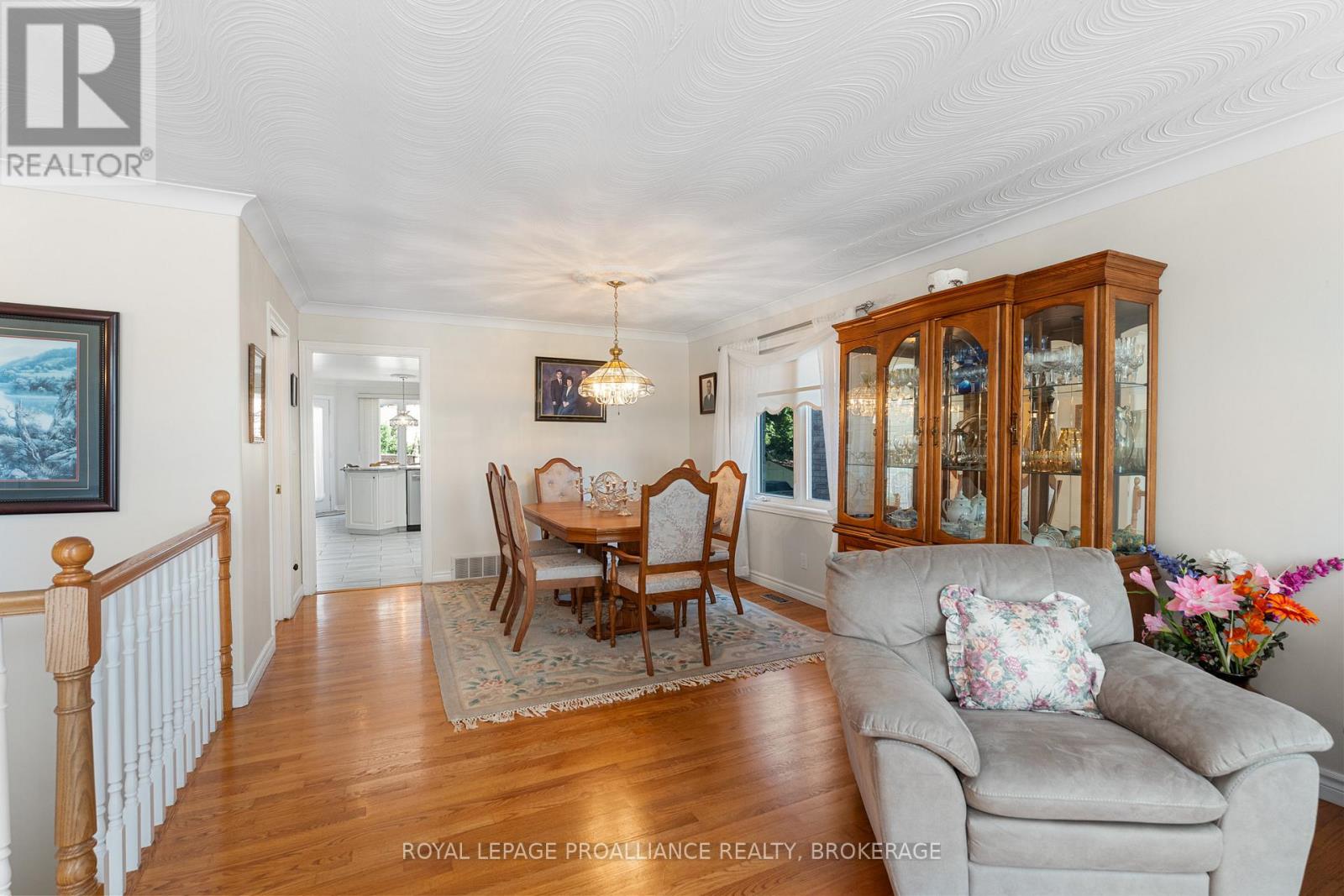377 BRIARWOOD DRIVE - 10